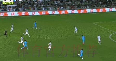 33岁内马尔狂飙:18分钟戴帽 逃离降级区!全队跪地庆祝 33岁内马尔狂飙:18分钟戴帽 逃离降级区!全队跪地庆祝